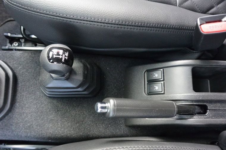 Vehicle Image 26