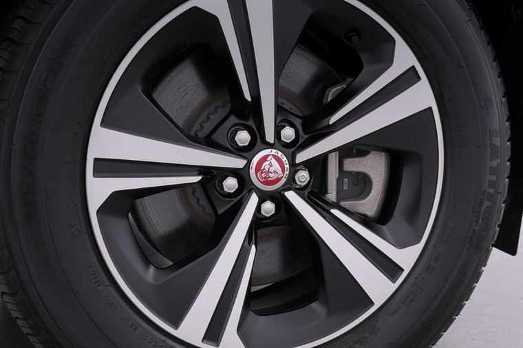 Vehicle Image 18