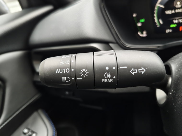 Vehicle Image 13