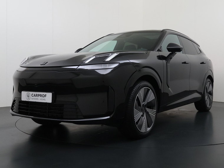 Lynk & Co 08
