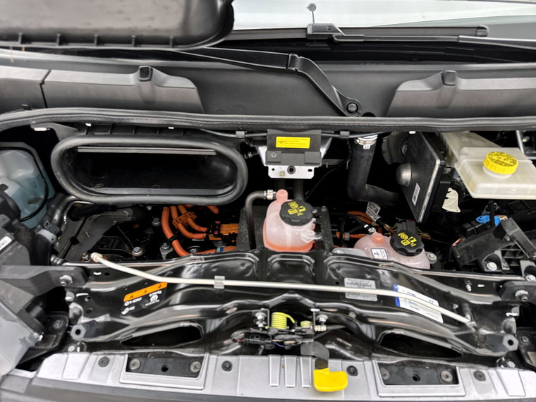 Vehicle Image 37