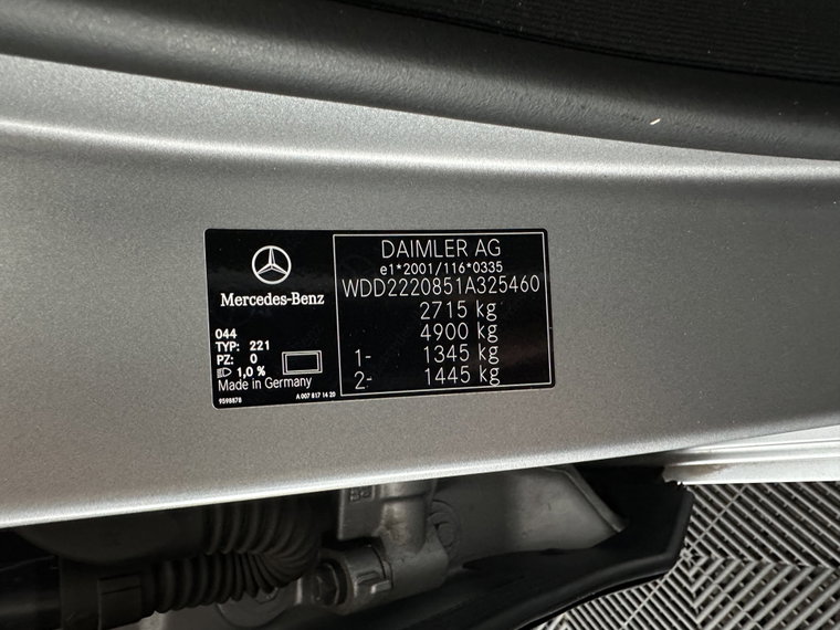 Vehicle Image 38