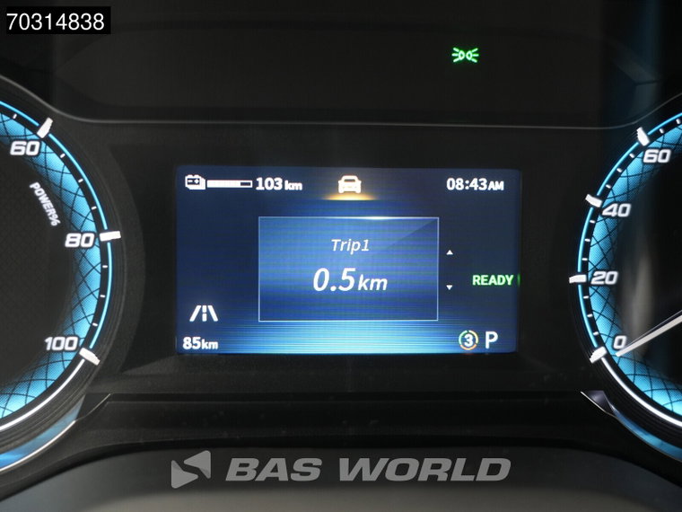 Vehicle Image 36