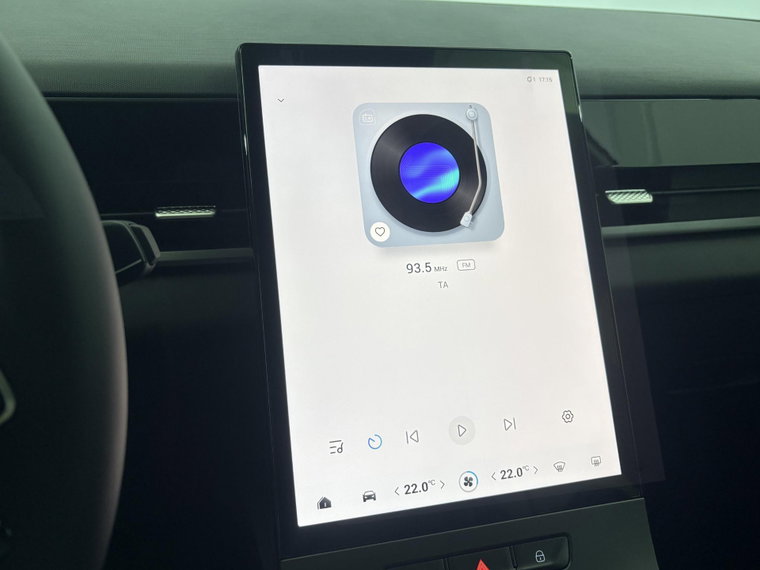 Vehicle Image 39