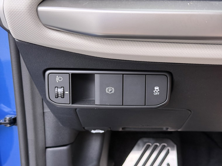 Vehicle Image 23