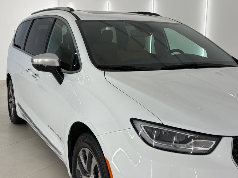 Vehicle Image 36
