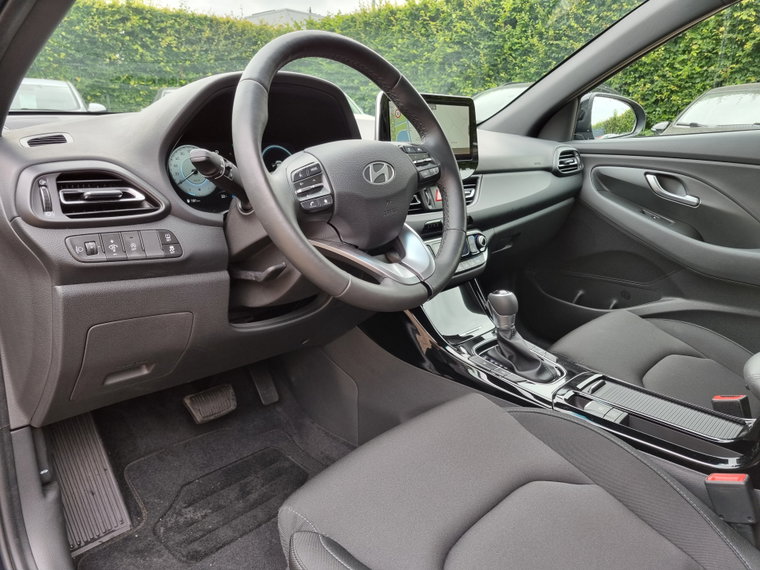 Vehicle Image 22