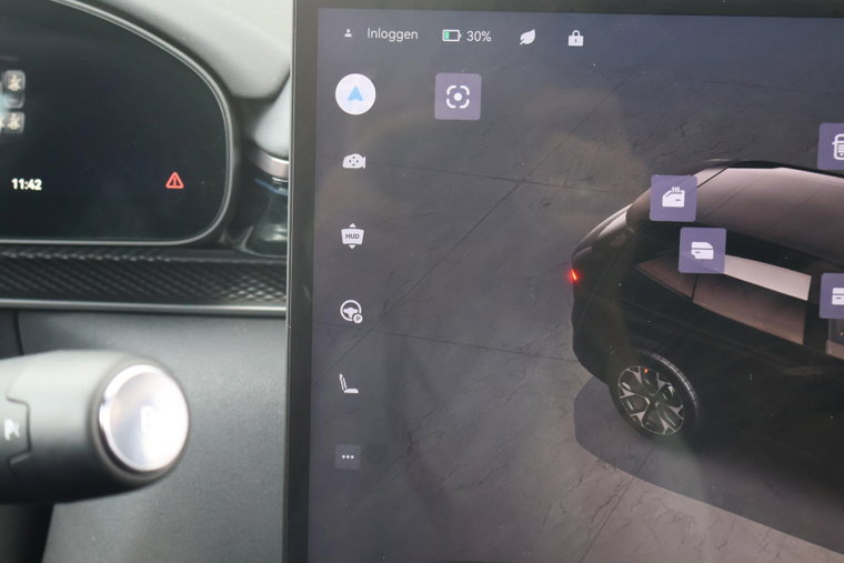 Vehicle Image 30