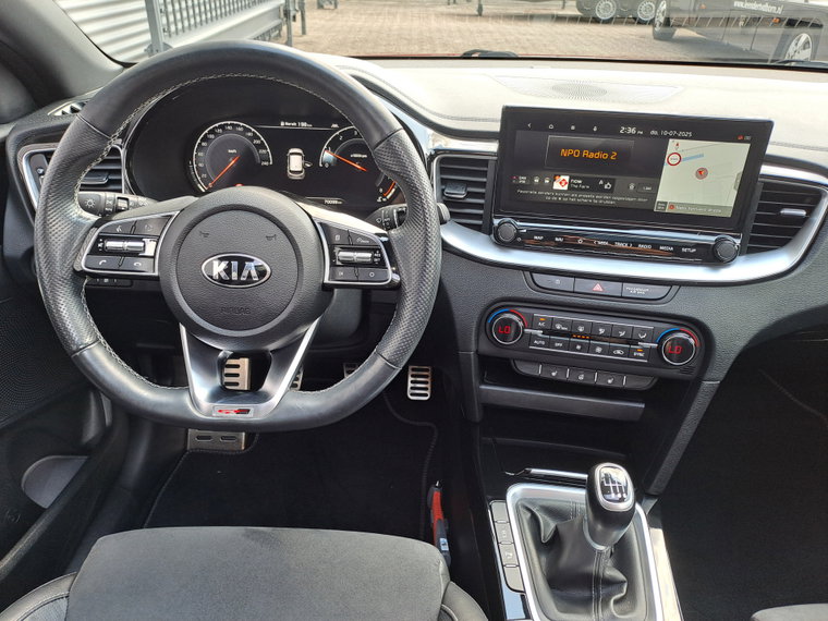 Vehicle Image 24