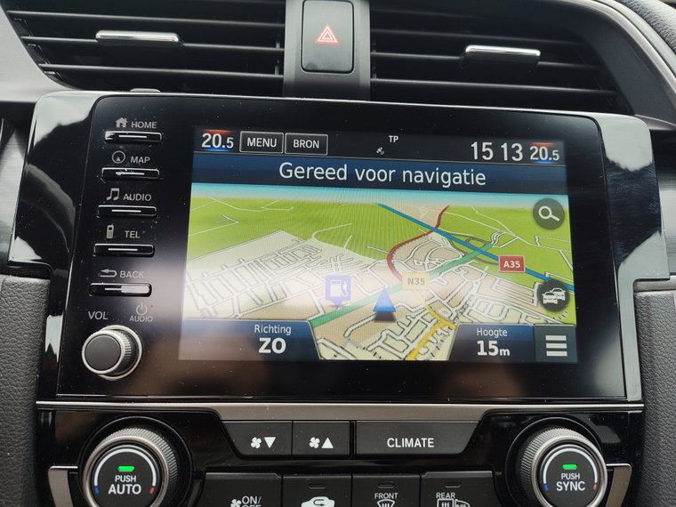 Vehicle Image 19
