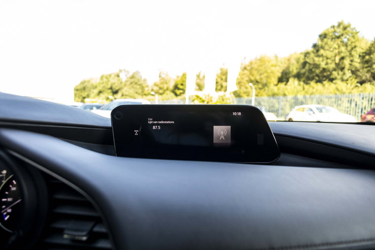 Vehicle Image 35