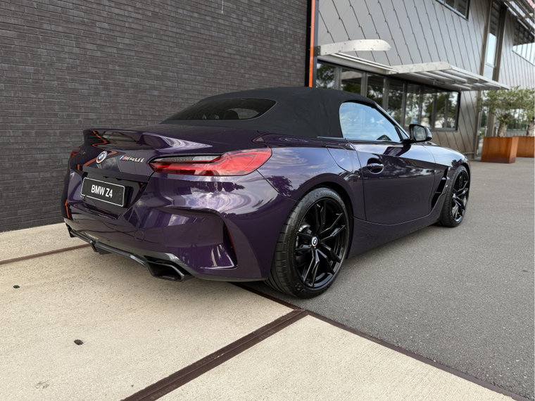 Vehicle Image 45