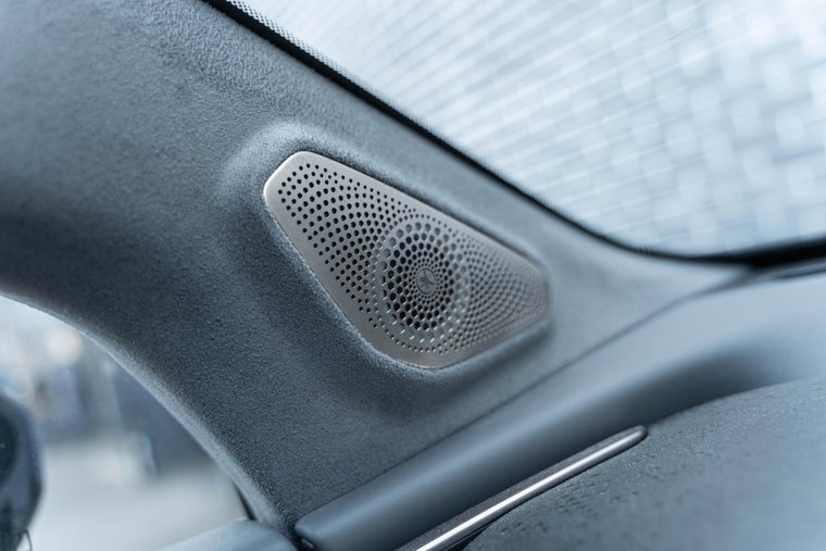 Vehicle Image 28