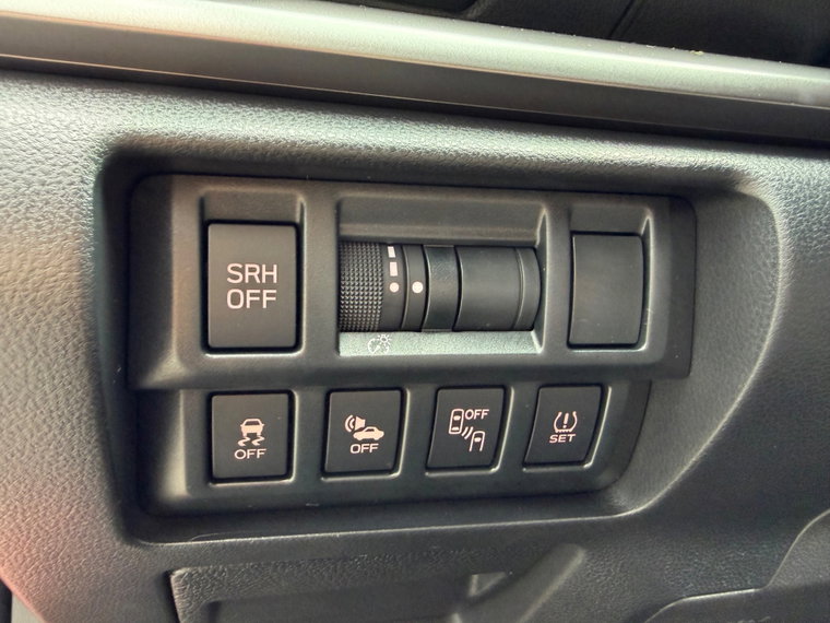 Vehicle Image 26