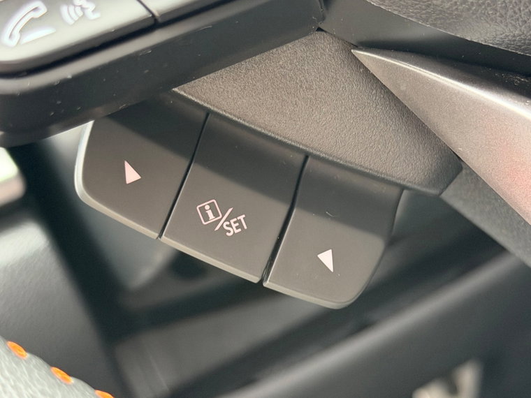 Vehicle Image 27