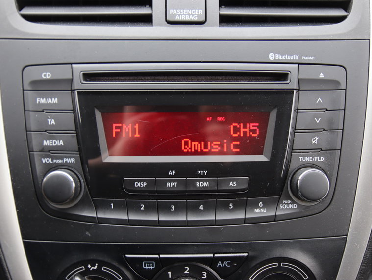 Vehicle Image 23