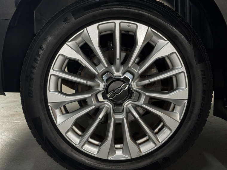 Vehicle Image 37