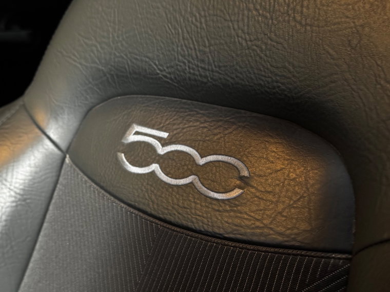 Vehicle Image 38