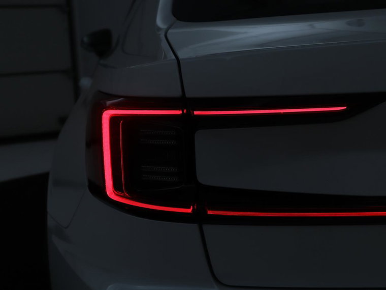 Vehicle Image 40