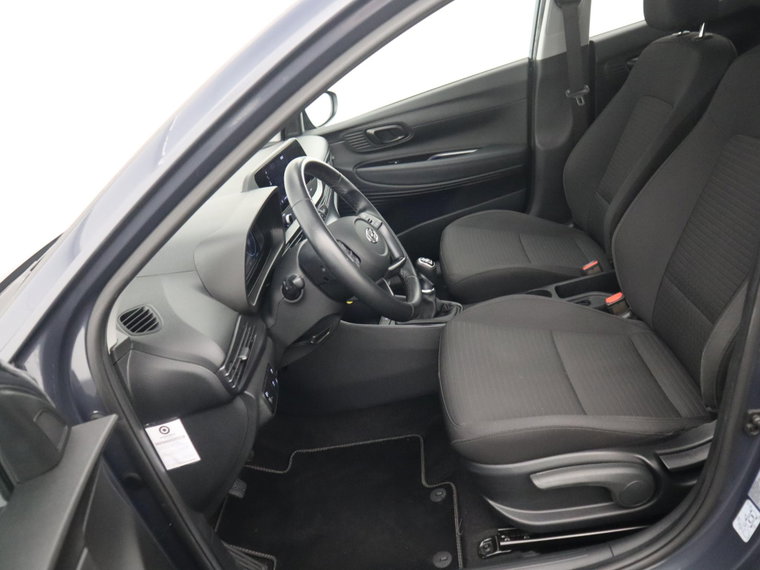 Vehicle Image 22
