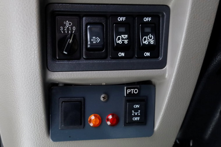 Vehicle Image 22