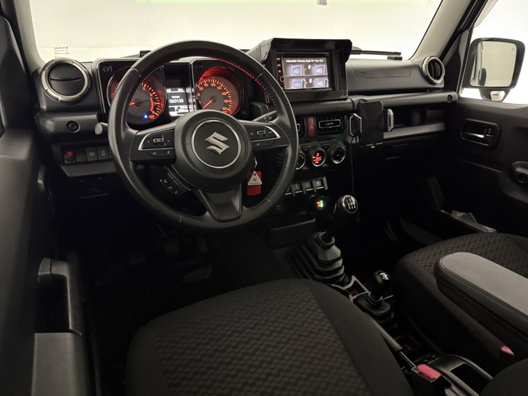 Vehicle Image 16