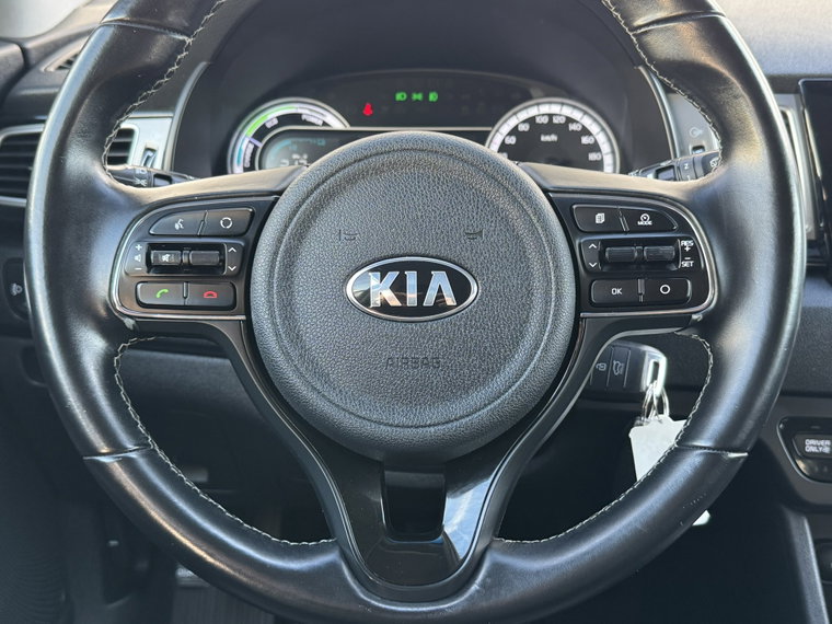 Vehicle Image 38