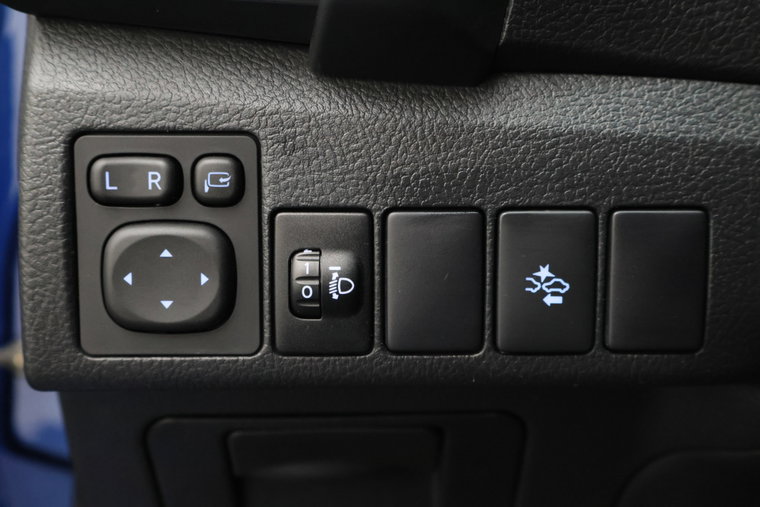 Vehicle Image 28