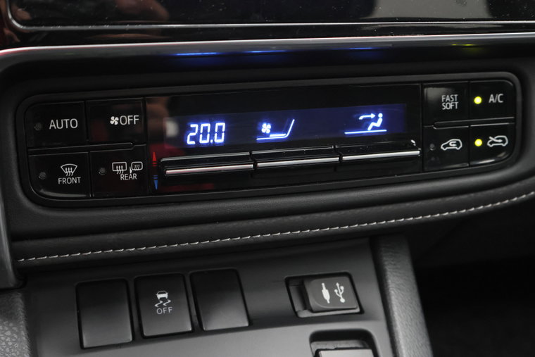 Vehicle Image 39