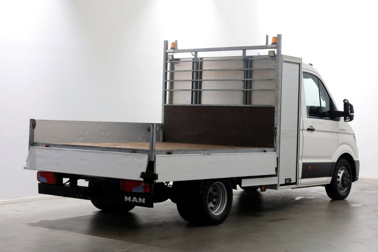 Vehicle Image 21
