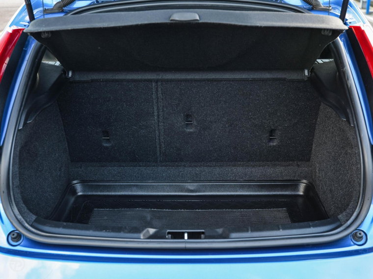 Vehicle Image 37