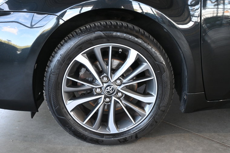 Vehicle Image 18