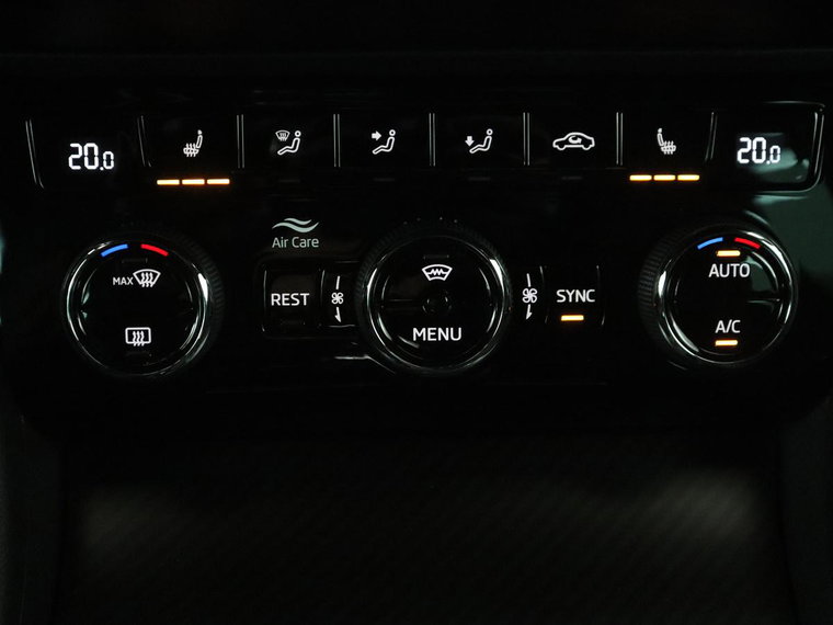 Vehicle Image 33
