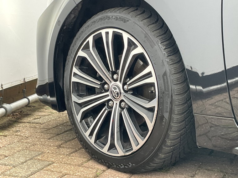 Vehicle Image 18