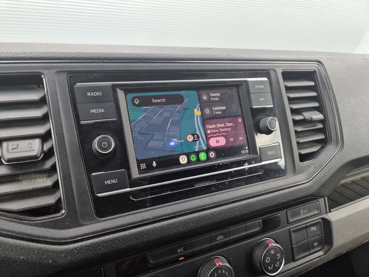 Vehicle Image 14