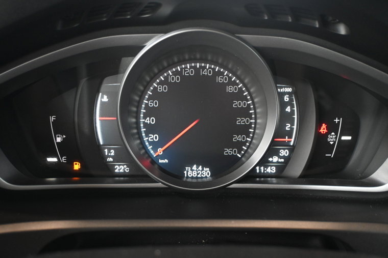 Vehicle Image 32