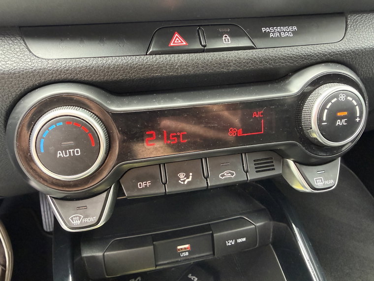 Vehicle Image 27