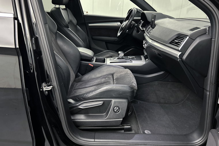 Vehicle Image 31