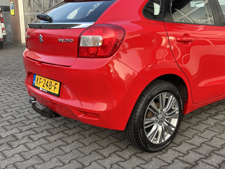 Vehicle Image 23