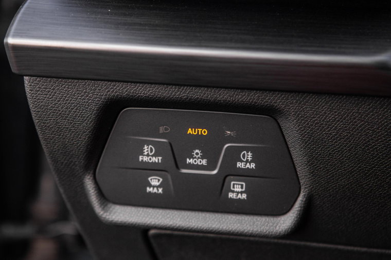 Vehicle Image 27