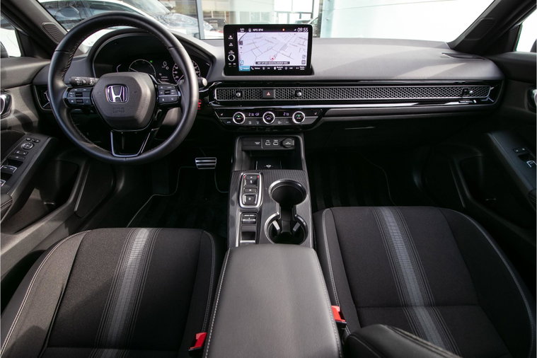 Vehicle Image 15