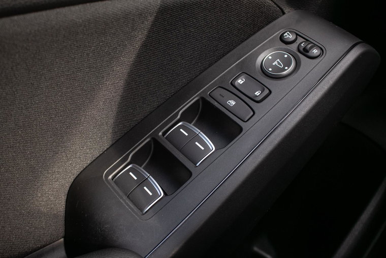 Vehicle Image 42