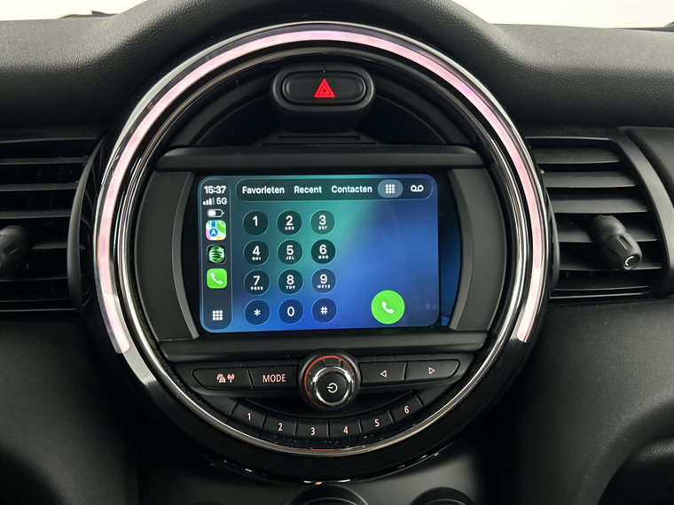 Vehicle Image 60