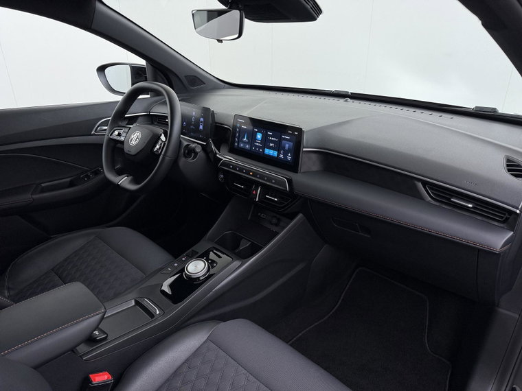Vehicle Image 35
