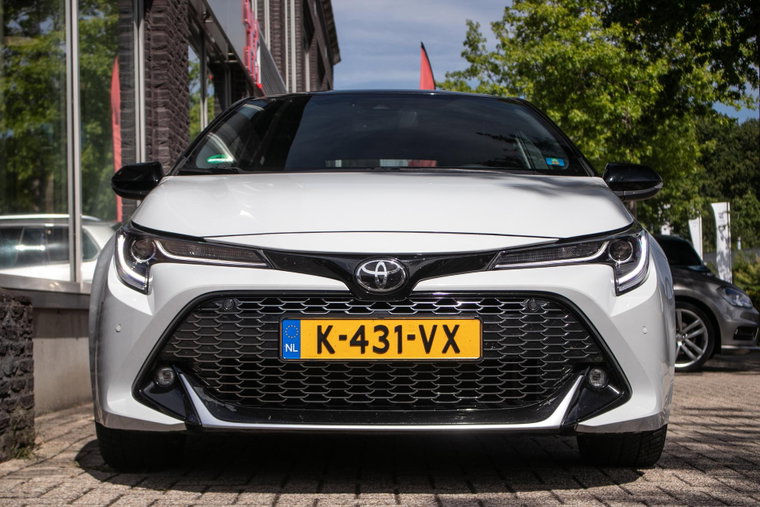 Vehicle Image 11