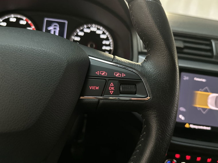 Vehicle Image 24