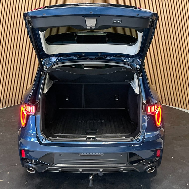 Vehicle Image 40