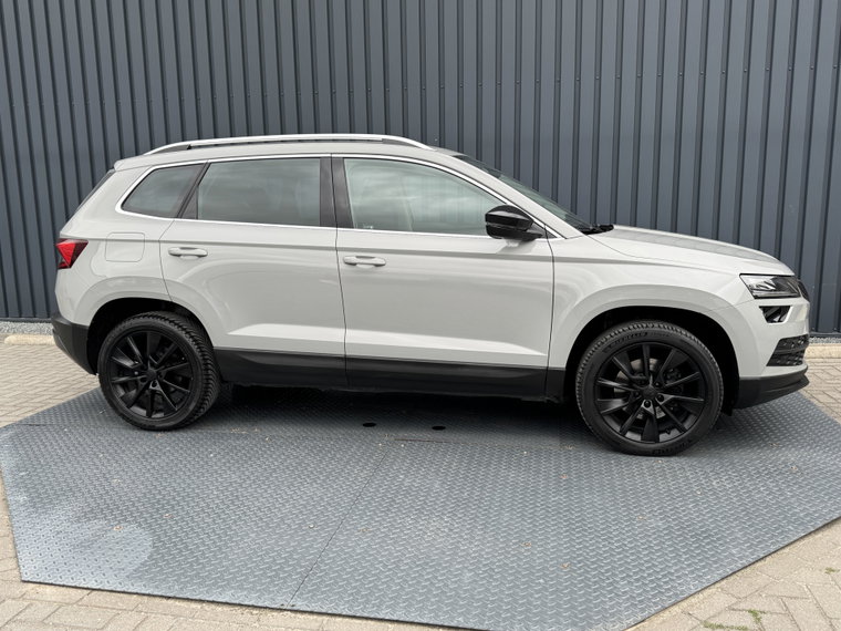 Vehicle Image 41