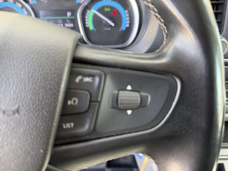 Vehicle Image 33