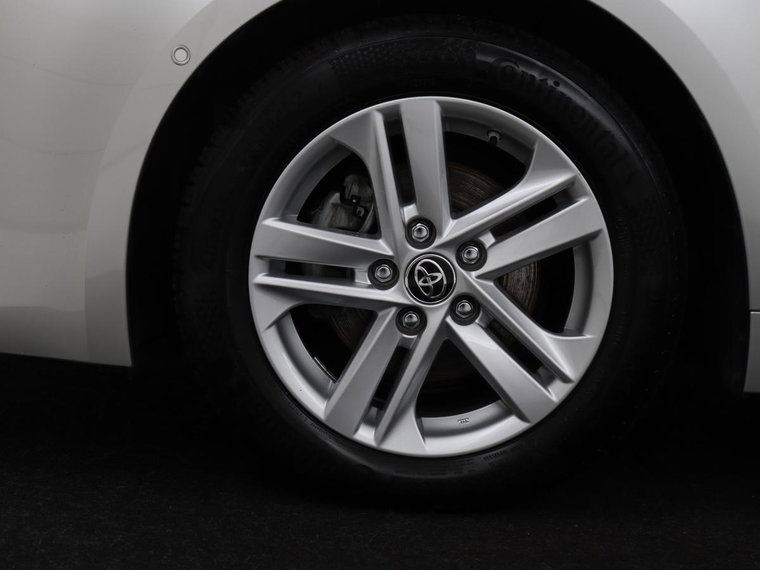 Vehicle Image 30